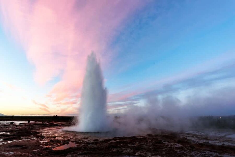 Reykjavik: Golden Circle, Geothermal Lagoon & Fridheimar - Þingvellir National Park, Where Continents Pull Apart