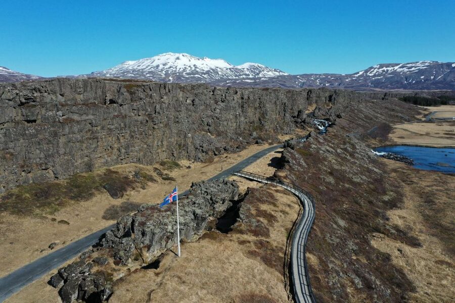 Reykjavik: Golden Circle, Kerid Crater, & Blue Lagoon Tour - Geysir and Strokkur: seeing the eruption rhythm up close