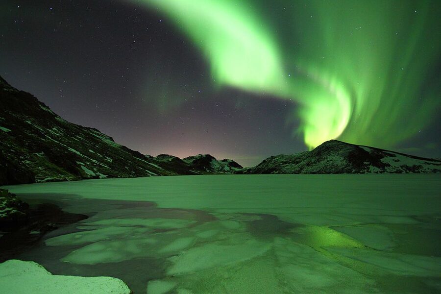 Reykjavik: Golden Circle & Northern Lights 4x4 Tour - What to pack so the day feels fun, not punishing