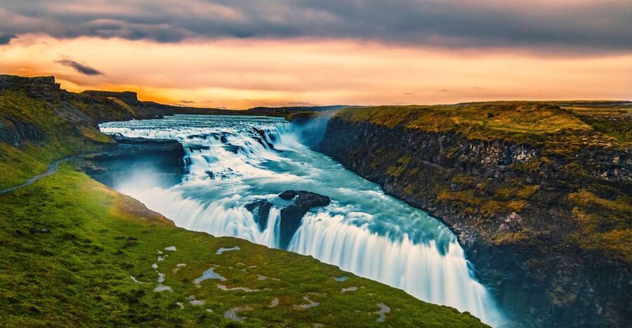 Reykjavik: Golden Circle, Tomato Farm and Kerið Crater Tour - Golden Circle in a Small Group, Plus Stops Most Days Miss