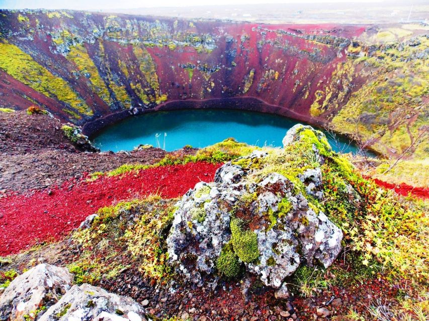 Reykjavik: Golden Circle, Tomato Farm and Kerið Crater Tour - Gullfoss Waterfall: The Main Event That Still Feels Worth the Time