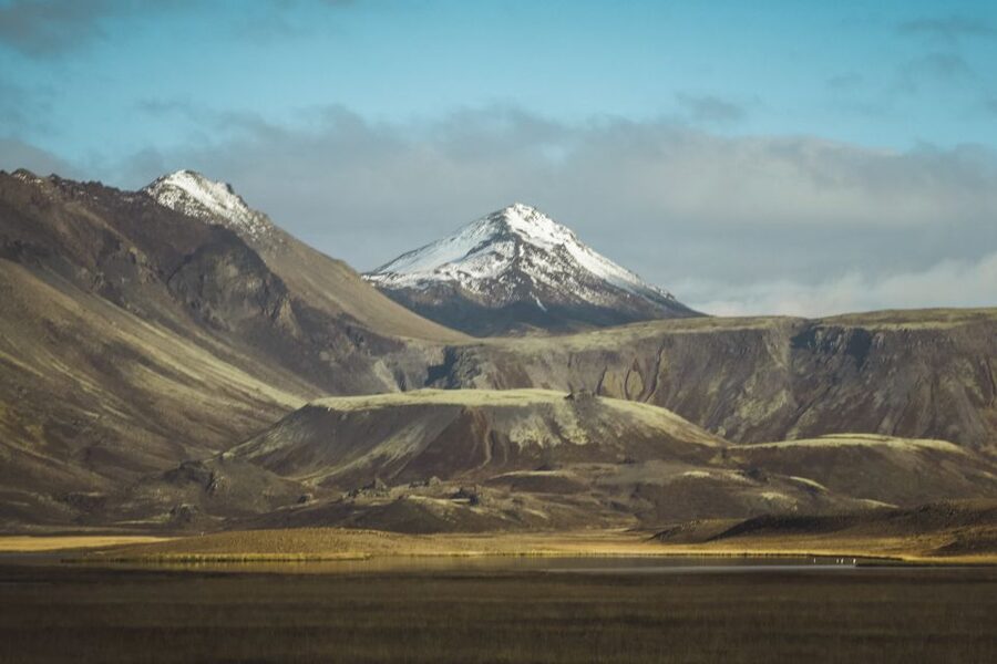 Reykjavik: Golden Circle, Tomato Farm and Kerið Crater Tour - Reykjavik Pickup: Start Early, Dress Ready
