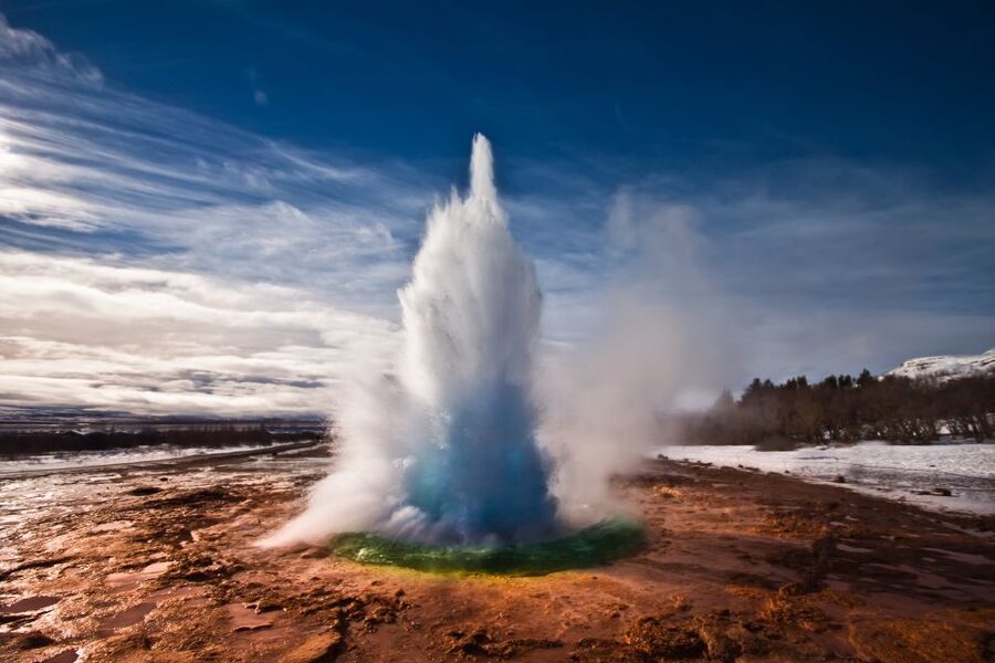 Reykjavík: Golden Circle Tour & Perlan Museum Tour - Gullfoss Golden Falls: two steps, one unforgettable canyon