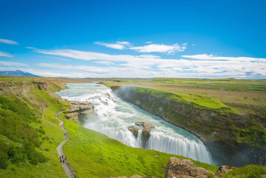 Reykjavik: Golden Circle Tour with Blue Lagoon Visit & Entry - Gullfoss Waterfall: The 32-Meter Drop You Feel