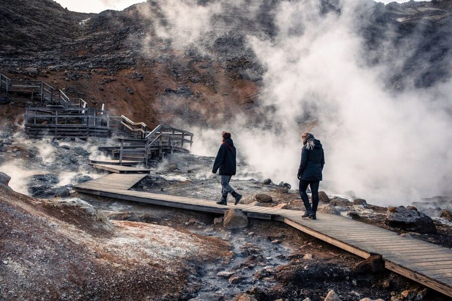 Reykjavík: Guided Afternoon Hiking Tour to New Volcano Site - The Geldingadalur Valley hike: your guided walk onto volcanic ground