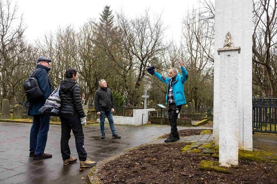 Reykjavik: Guided Folklore Walking Tour - Who this walk suits, and when to request a private version