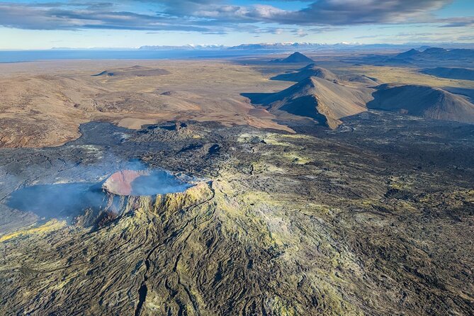 Reykjavik Helicopter Private Tour of Volcanoes - Why a helicopter tour works so well in Reykjavík