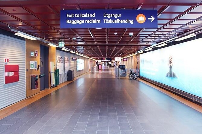 Reykjavik Iceland: Private Transfer to/from Keflavik Airport KEF - Meeting Your Driver at KEF: What Happens After You Land