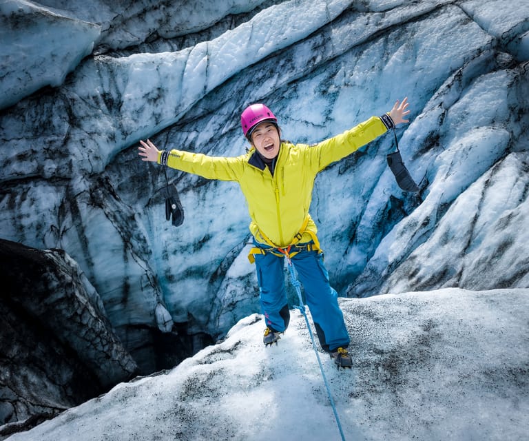 Reykjavík: Iconic Glacier Hike, South Coast & Waterfalls - Hellisheiði geothermal stop, a short taste of Iceland’s energy