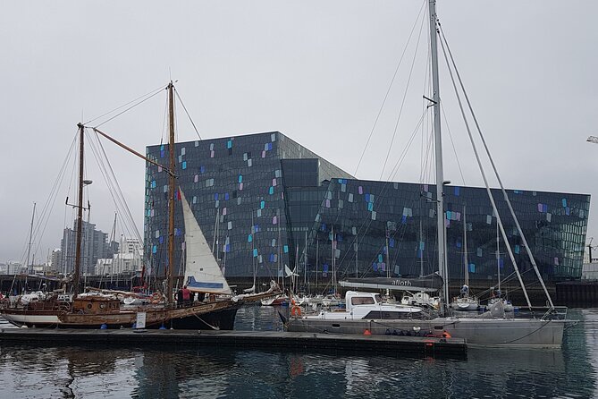 Reykjavík Interactive City Tour - Stop 14 to 16: folk tales, Ingólfur Arnarson, and Harpa