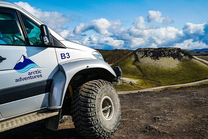 Reykjavík: Landmannalaugar & Icelandic Highlands Super Jeep Tour - Guides and the small-group factor: what makes this tour feel personal