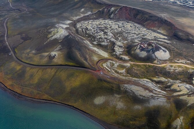 Reykjavík: Landmannalaugar & Icelandic Highlands Super Jeep Tour - Sigöldufoss: how power plants changed the color of a waterfall