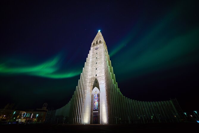 Reykjavik: Northern Lights Comfort Coach with Surprise - The Surprise Icelandic Treat: Fun, Local, and Sometimes Fermented