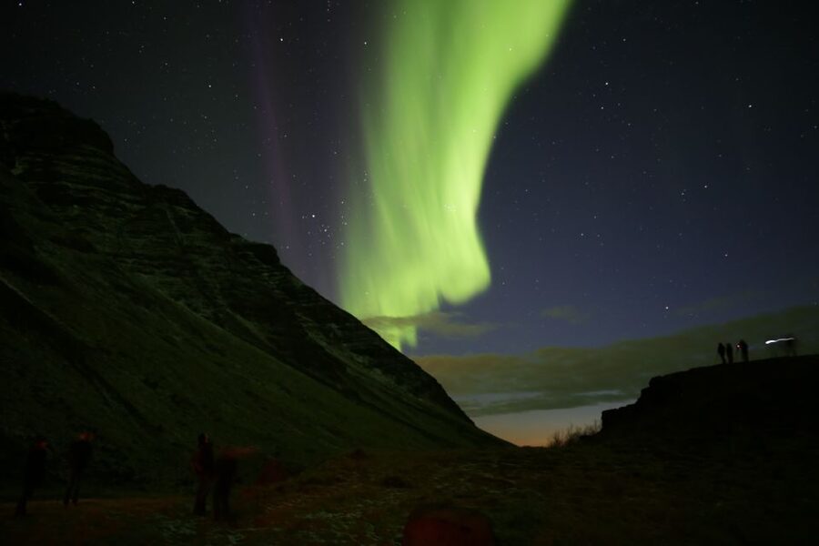 Reykjavik: Northern Lights Experience by Superjeep - Weather in Iceland: what the tour does and what you must do