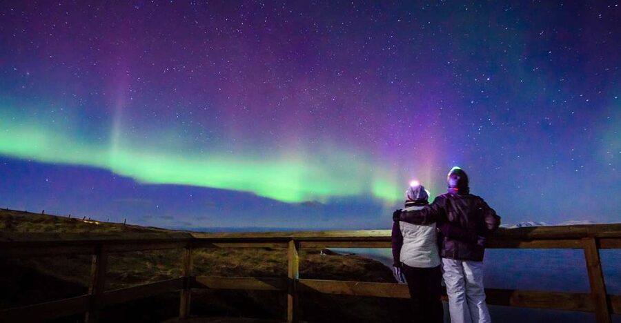 Reykjavík: Northern Lights Minibus Tour with Photos - Getting out of Reykjavík: the ride that buys you better odds