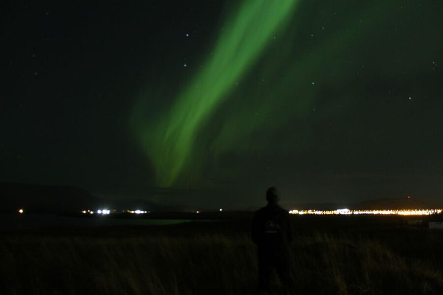 Reykjavik: Northern Lights Motor Yacht Cruise - Reykjavik to Faxaflói Bay in 2.5 hours, the comfort-first way