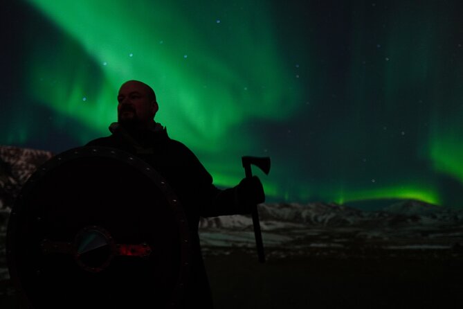 Reykjavik Northern Lights Tour with Pro Aurora Photos Small Group - Key things to know before you go