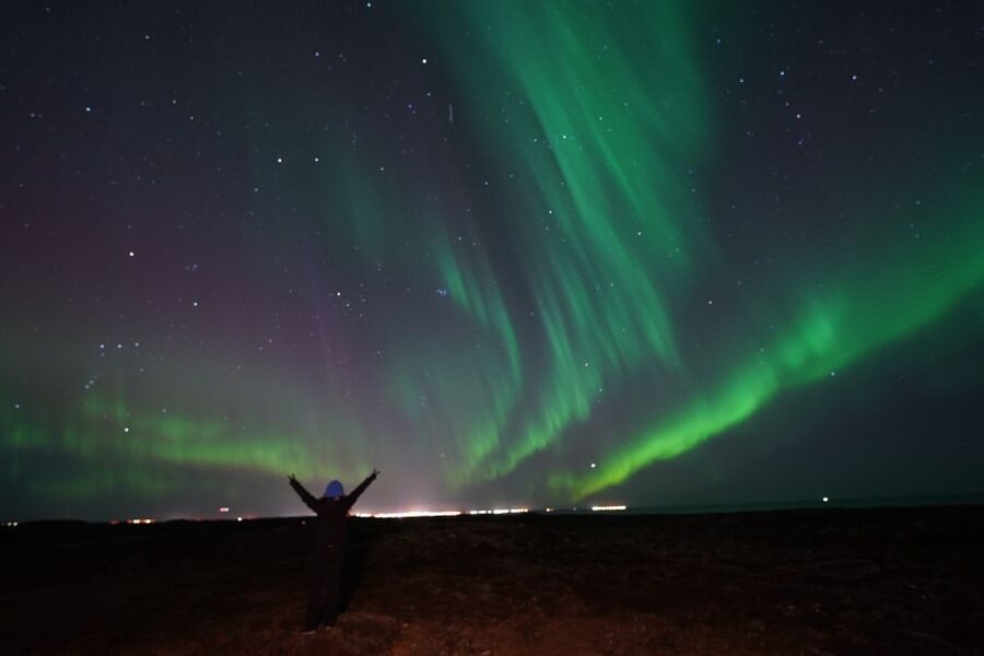 Reykjavik: Premium Northern Lights Tour with Free Photos - If you do not see the Northern Lights, you have options