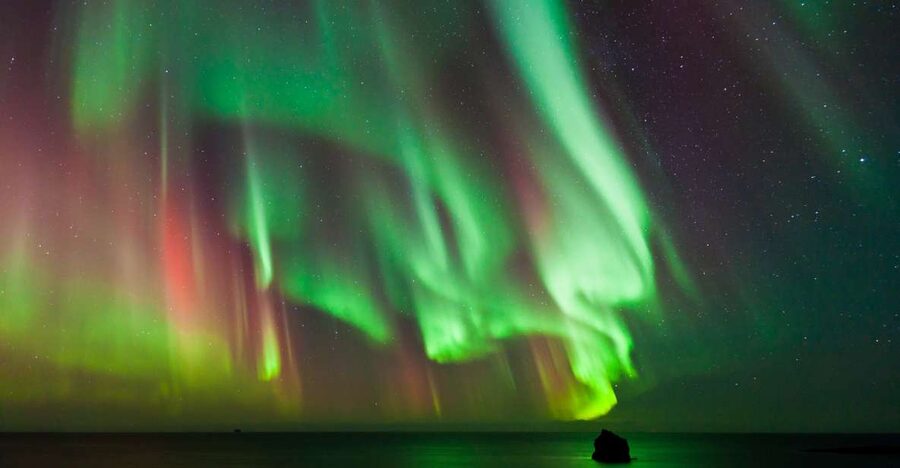 Reykjavik: Premium Northern Lights Tour with Free Photos - Pickup across central Reykjavik: fewer headaches, more sky time
