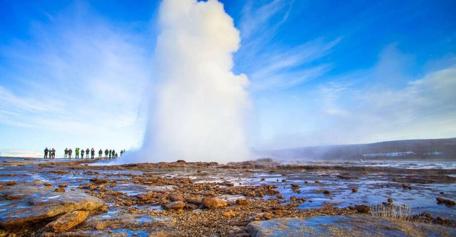 Reykjavik: Private Golden Circle and South Coast Tour - Nesjavallaleid and Thingvellir: geology plus the first parliament