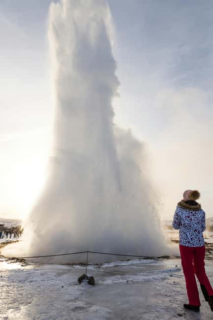 Reykjavik: Private Golden Circle with Kerid & Faxi Waterfall - Geysir and Strokkur: how to watch eruptions without losing your photos