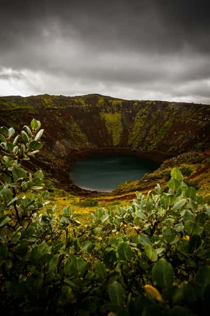 Reykjavik: Private Golden Circle with Kerid & Faxi Waterfall - Gullfoss: mist, roar, and choosing your viewpoint