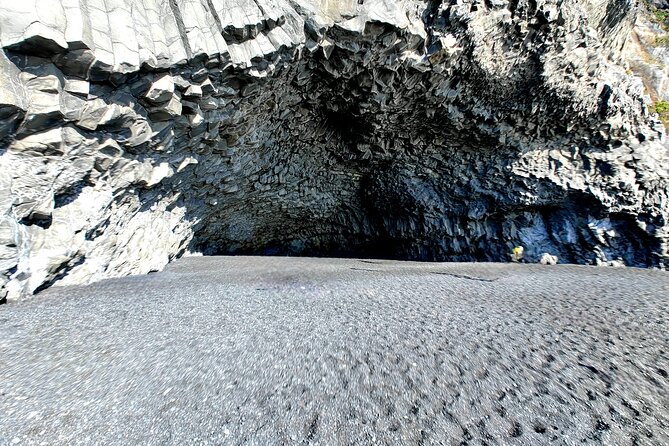 Reykjavik: Private Transfer from/to Vik village in Iceland - Luggage, Fees, and the Small Stuff That Prevents Headaches