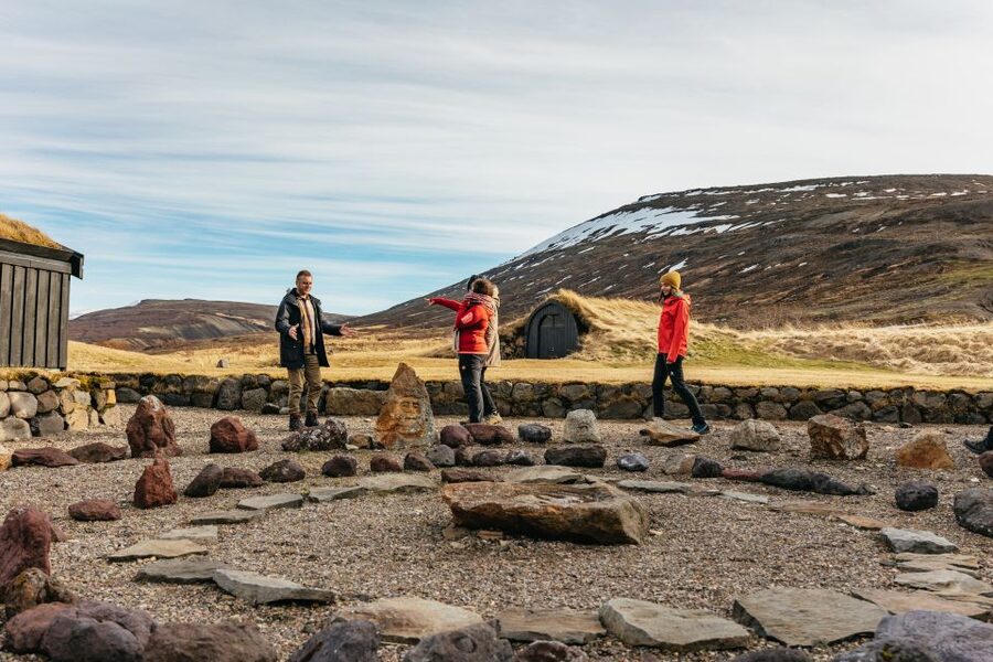 Reykjavik: Silver Circle Tour, Canyon Ride, & Thermal Baths - Waterfall Trio: Hraunfossar’s Lava Water and Barnafoss’s Sad Story
