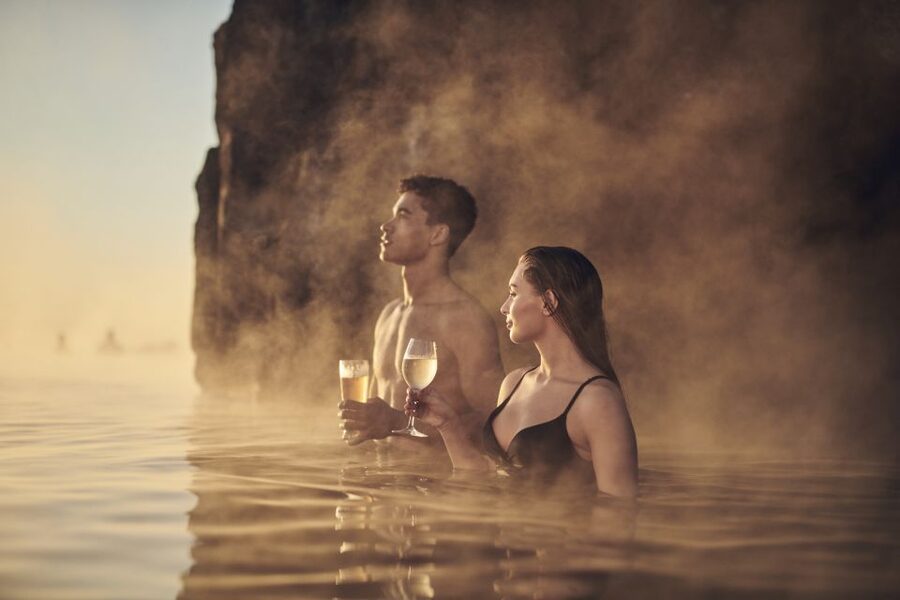 Reykjavik: Sky Lagoon Entrance Pass With 7-Step Spa Ritual - After your soak: Keimur Café and Smakk Bar