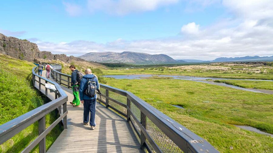 Reykjavik: Small Group Golden Circle from Cruise Terminal - Þingvellir National Park: Between Two Continents and Alþingi