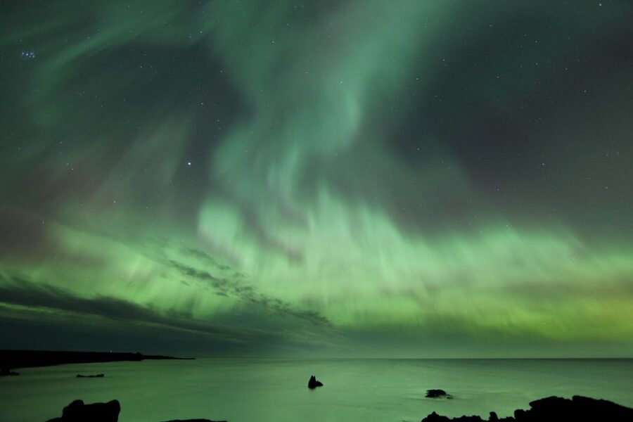 Reykjavik: Small Group Northern Lights Tour - Lessons from real nights: what can go right, and what can go sideways