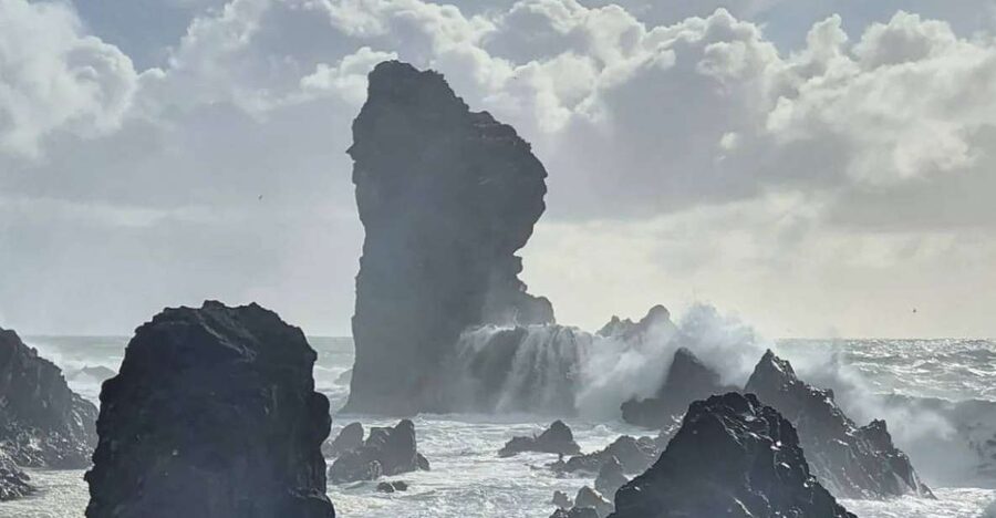 Reykjavik: Small-Group Snæfellsnes Day Trip - Why Snæfellsnes feels like Iceland in miniature