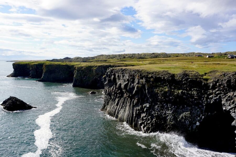 Reykjavik: Small-Group Snæfellsnes Day Trip - Ytri-Tunga seals and the beach farm stop