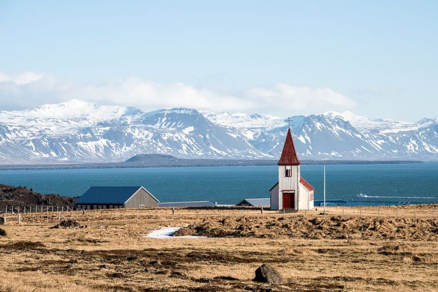 Reykjavik: Snaefellsnes & Mt. Kirkjufell Guided Minibus Tour - Londrangar sea stacks: short stop, big drama