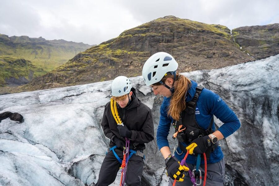 Reykjavík: Sólheimajökull Glacier Hike & Ice Climbing Intro - Key points before you go