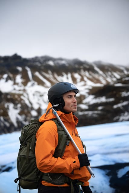 Reykjavík: Sólheimajökull Glacier Hike & Ice Climbing Intro - Group size and guide attention: what you get for the money
