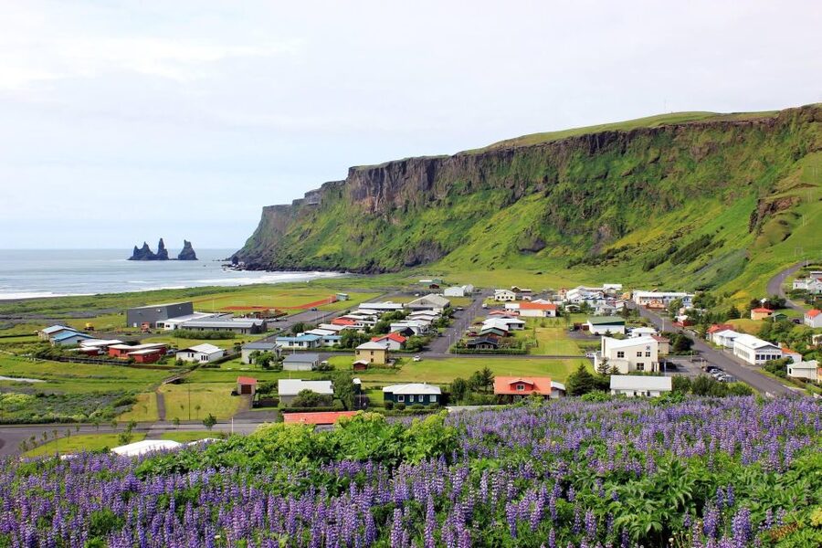 Reykjavik: South Coast and Katla Ice Cave Small Group Tour - Vik break time: where you reset before the glacier part
