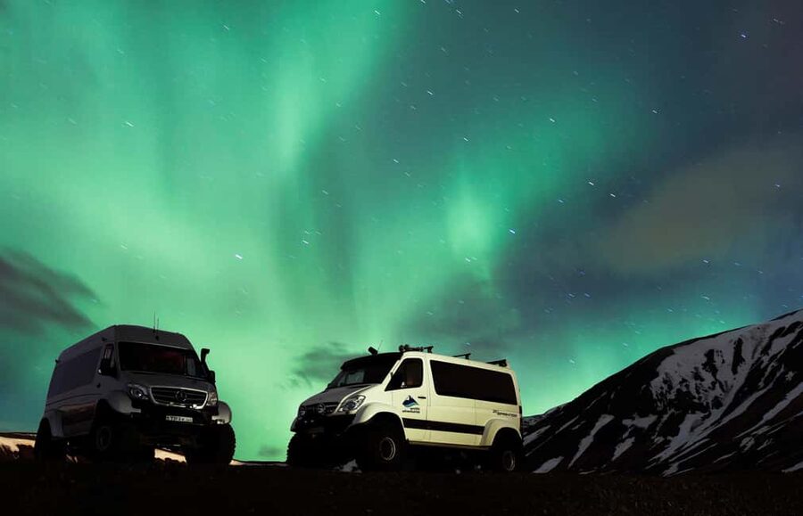 Reykjavik: South Coast, Glacier Hike & Northern Lights Combo - Morning pickup in Reykjavík, then straight to Seljalandsfoss