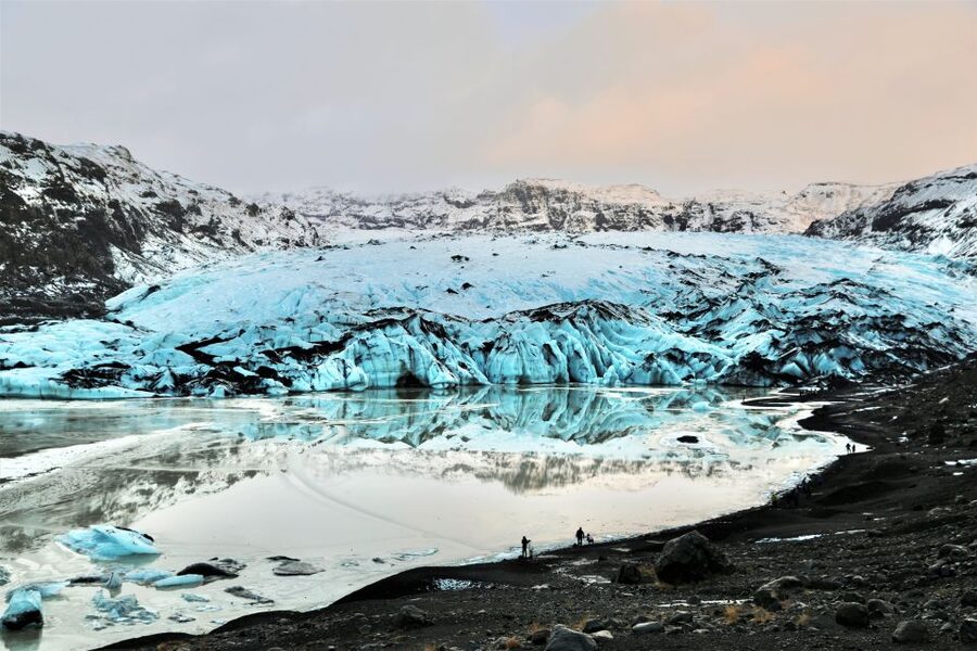 Reykjavík: South Coast Waterfalls, Black Sand & Glacier Tour - Guides and drivers: the real reason people rate this so high
