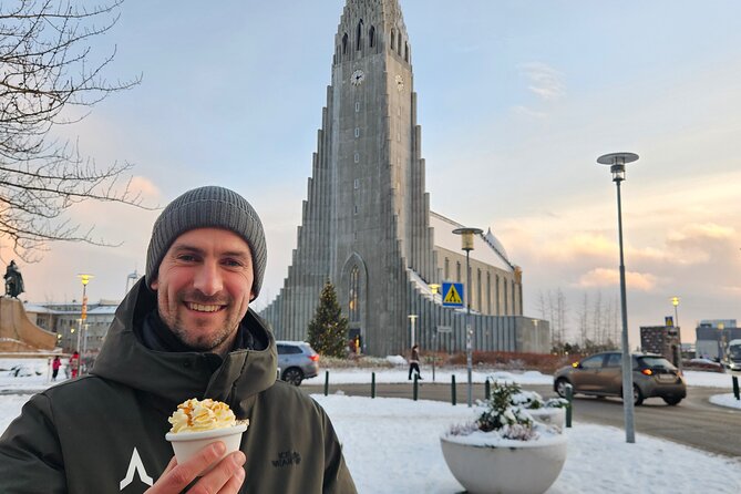 Reykjavik Street Food Walking Tour - Bæjarins Beztu Pylsur: the hot dog classic with city street cred