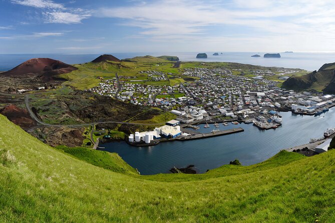 Reykjavik - Westman Islands (Bus transfer to Landeyjahöfn) - Arriving at Landeyjahöfn: the ferry is your next step