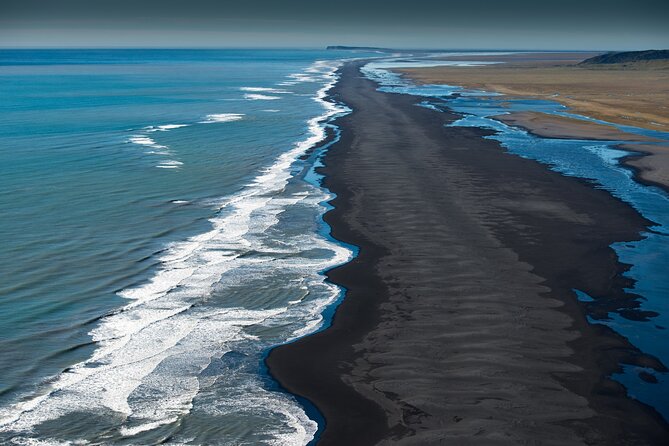 River-braids & Geothermal Private Photo Tour - Þjórsá river braids and black sand: turning Iceland into pattern and contrast