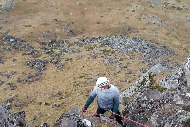Rock Climbing in Iceland - The climbing time: staying safe while you stretch