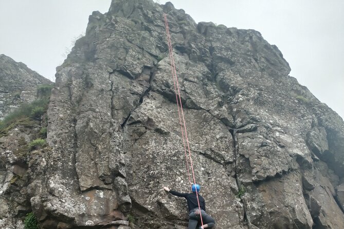 Rock Climbing in Iceland - Group size: why max 4 travelers matters on rock