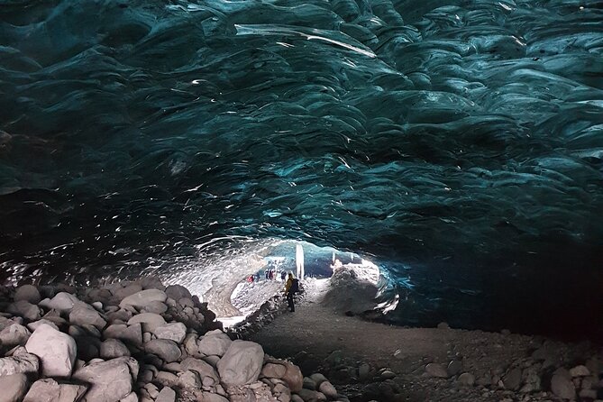 Sapphire Ice Cave Tour from Jökulsárlón - Extra Small Group - Weather reality: the tour depends on good conditions