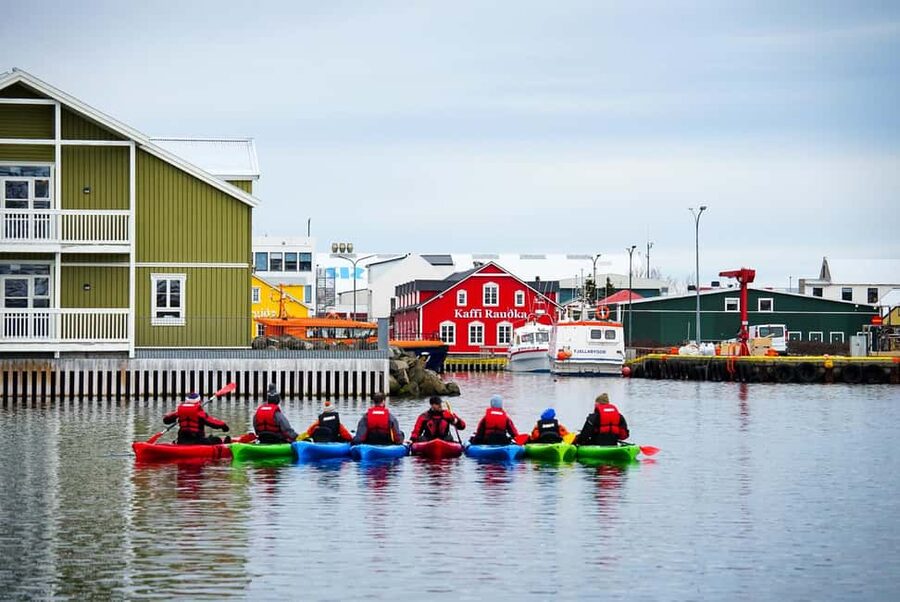 Siglufjörður / Siglufjordur: Guided kayak tour. - Gear up like a pro: what’s included and what to bring
