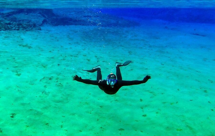 Silfra: Half-Day Snorkeling Day Trip with Underwater Photos - In the Water: Visibility, Current, and the Plate-Boundary Feeling