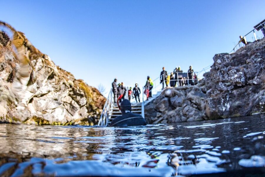 Silfra: Snorkeling Tour Between Tectonic Plates - Who should book, and who should skip Silfra