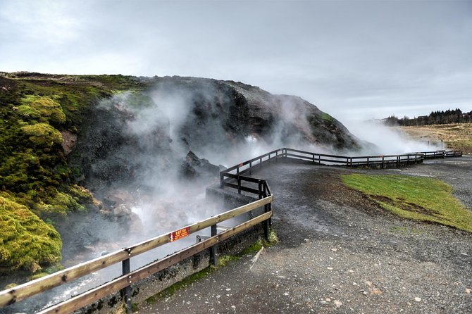 Silver Circle: Lava Cave, Waterfalls & Iceland Horses-Small Group - Snorralaug and Reykholt: a small hot spring tied to Snorri Sturluson