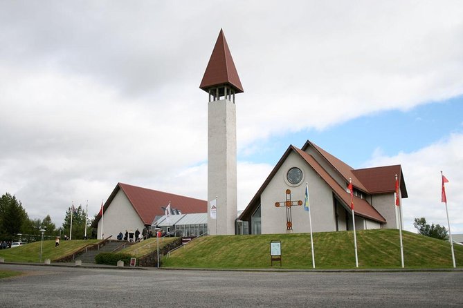 Silver Circle & West Iceland. Private Day Tour - Why the Silver Circle feels calmer than the Golden Circle